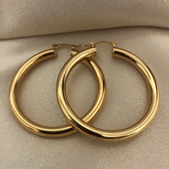 18k Gold Filled Big Hoop Earrings - Picture 3 of 5